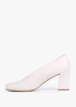 Aneso Cream Leather V Front Court Shoes -Daniel Footwear Shop aneso p134459 196532 image