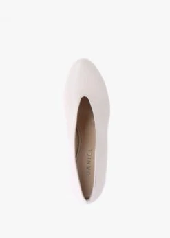 Aneso Cream Leather V Front Court Shoes -Daniel Footwear Shop aneso p134459 196533 image