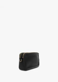 LOVE MOSCHINO Large Black Zip Around Wallet On A Chain 7 LOVE MOSCHINO Large Black Zip Around Wallet On A Chain -Daniel Footwear Shop lm stitch detail wallet chain zip p135193 197064 image