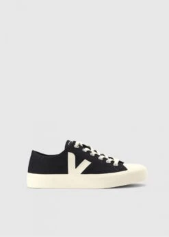 Veja Men's Wata II Low Black Pierre Canvas Trainers