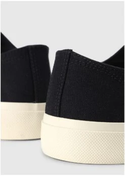 Veja Men's Wata II Low Black Pierre Canvas Trainers -Daniel Footwear Shop mens wata ii low black pierre canvas trainers p142567 203600 image
