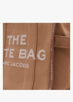 Marc Jacobs The Jacquard Large Camel Tote Bag -Daniel Footwear Shop mj large traveller tote p135622 200055 image