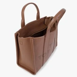 Marc Jacobs The Leather Medium Argan Oil Tote Bag -Daniel Footwear Shop mj leather small tote p132627 184618 image