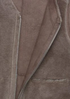 Oakwood Signature Taupe Faux Fur Reversable Gillet 7 Oakwood Signature Taupe Faux Fur Reversable Gillet -Daniel Footwear Shop oakwood signature p143338 217282 image