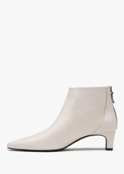 Sedda White Leather Low Heel Ankle Boots -Daniel Footwear Shop sedda p135836 200518 image