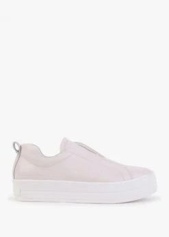 Slippy Beige Leather Laceless Trainers