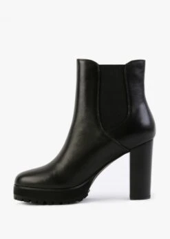 Slock Black Leather Block Heel Chelsea Boots -Daniel Footwear Shop slock p132533 197265 image