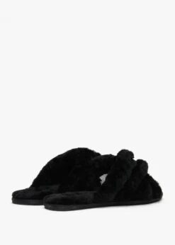 Ugg Scuffita Black Sheepskin Slippers -Daniel Footwear Shop ugg scuffita p124060 199735 image